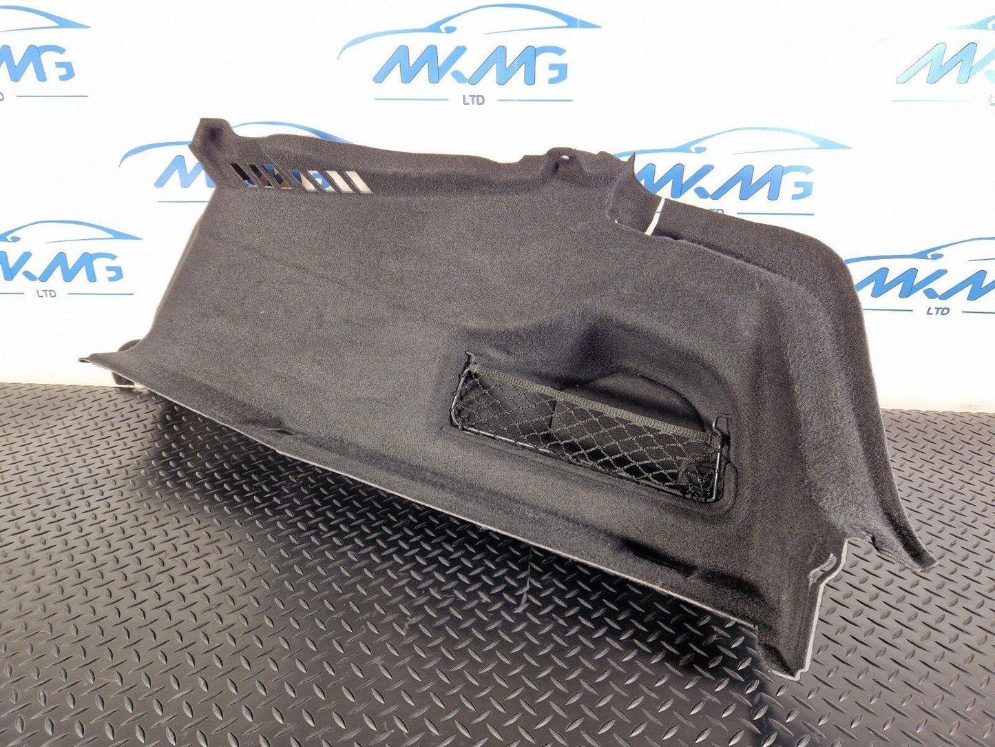12-18 AUDI A6 C7 REAR RIGHT SIDE BOOT PANEL COVER 4G5863888D 4G5863992D