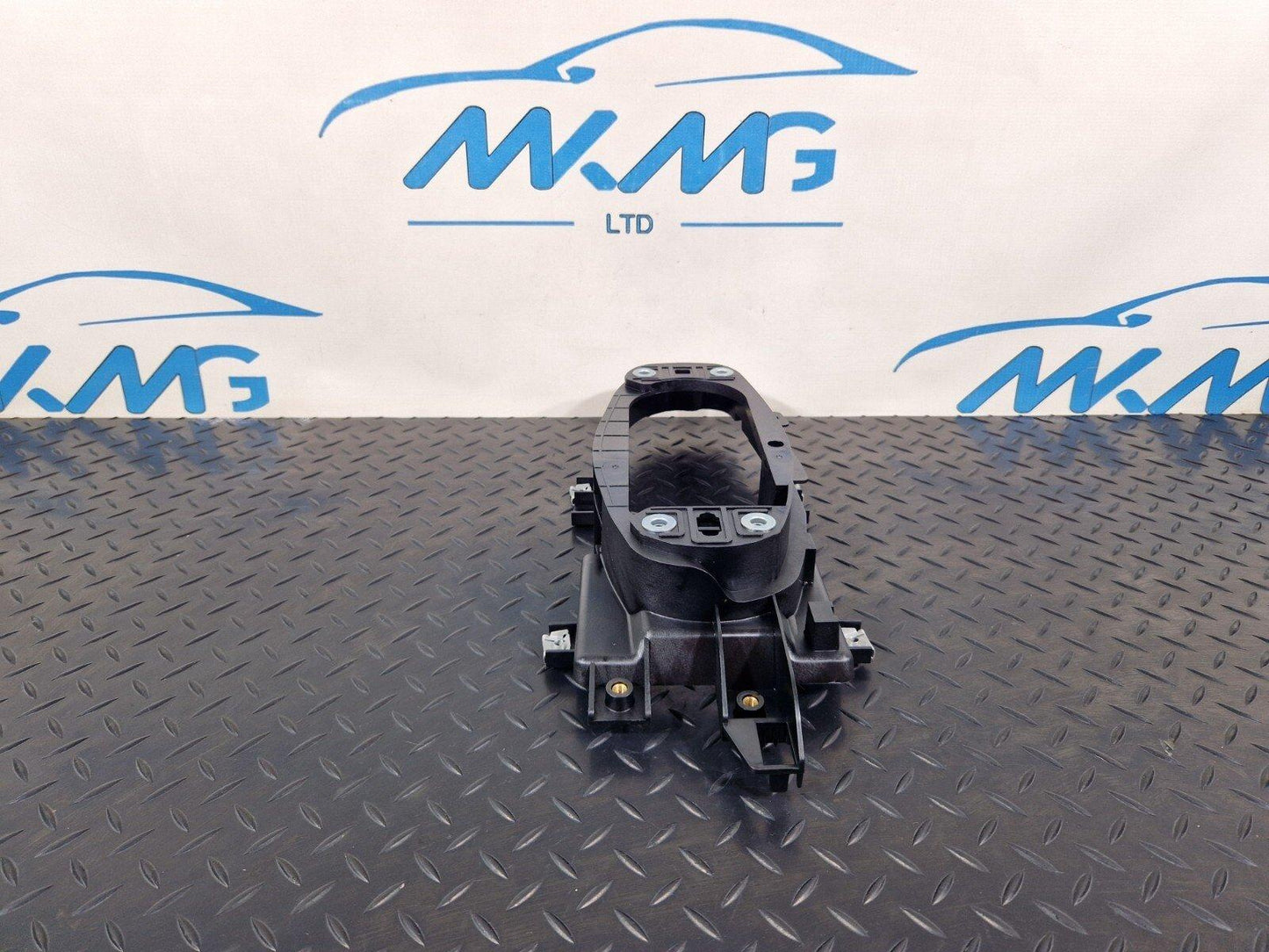 16-24 AUDI A5 F5 COUPE GENUINE GEAR SHIFTING MECHANISM MOUNTING FRAME 8W2863531