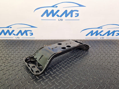 14-21 MERCEDES BENZ C200d W205 GEARBOX MOUNT BRACKET ENGINE CARRIER A2052402502