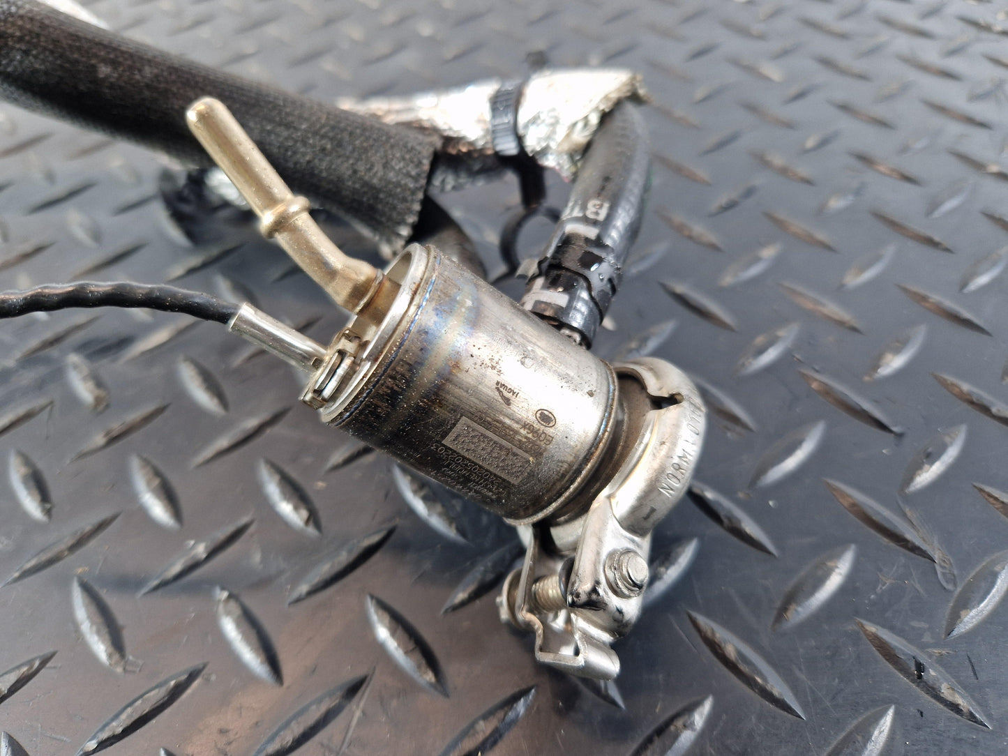 19-ON RANGE ROVER EVOQUE L551 ADBLUE ADDITIVE INJECTOR & HOSE M8D28C508AD