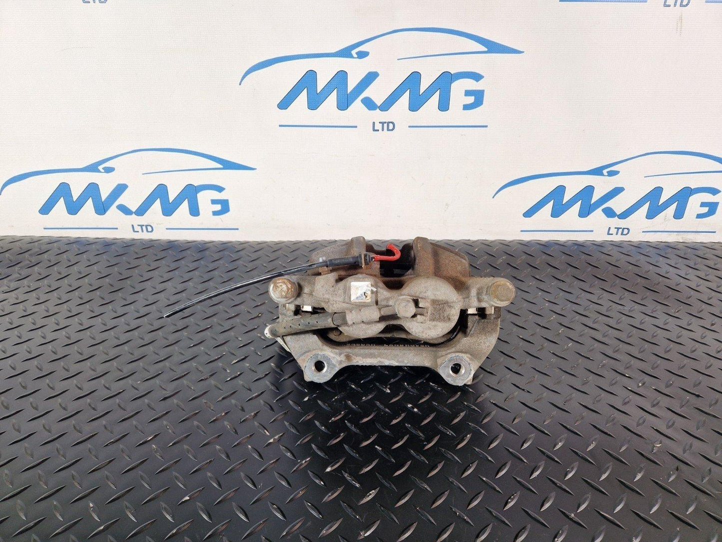 19-ON RANGE ROVER EVOQUE L551 GENUINE FRONT LEFT N/S BRAKE CALIPER M8D2-2B119-AB