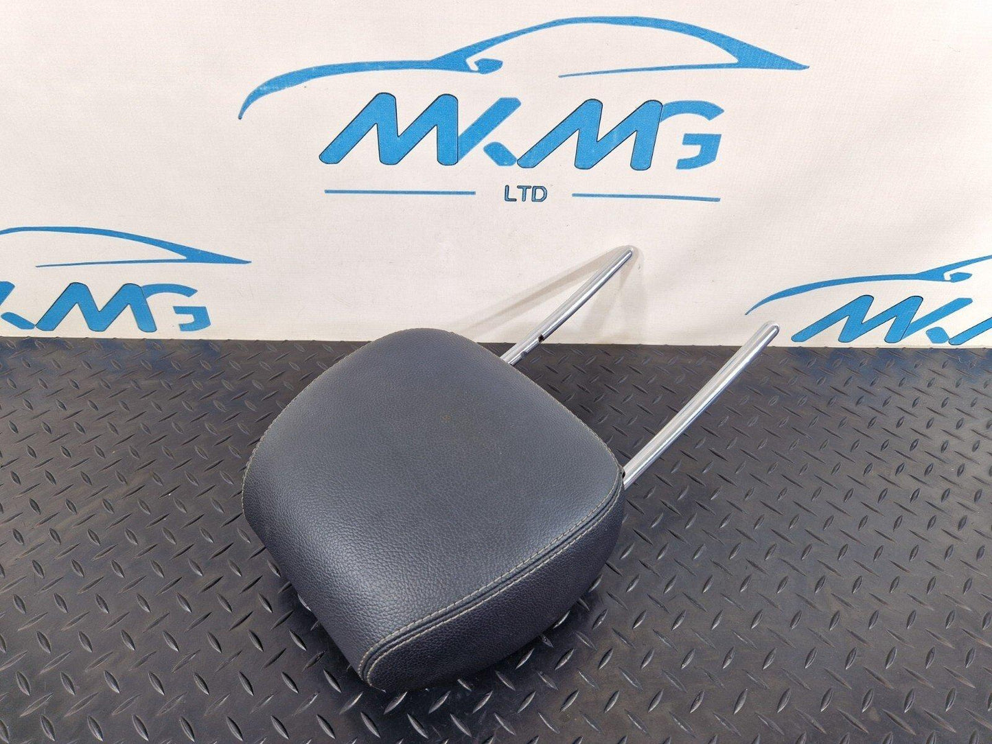 18-ON MERCEDES BENZ A CLASS W177 GENUINE FRONT SEAT HEADREST FITS LEFT & RIGHT