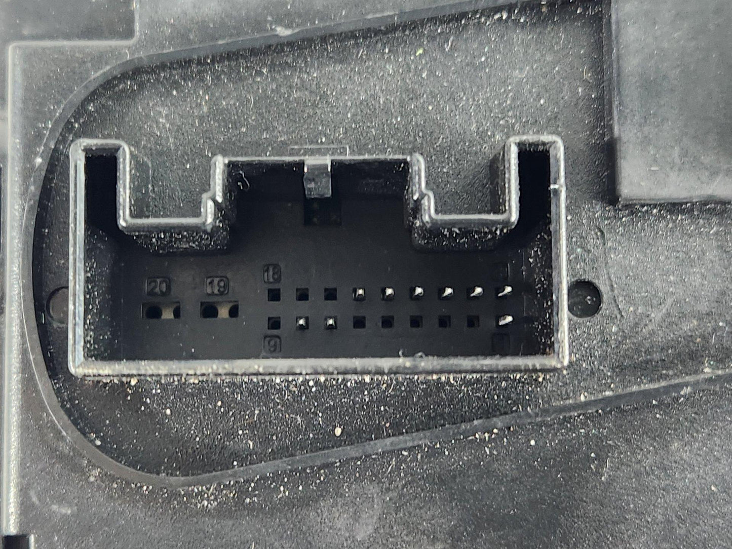 Audi A4 B9 Genuine BCM Body Control Module Unit 8W0907064AB