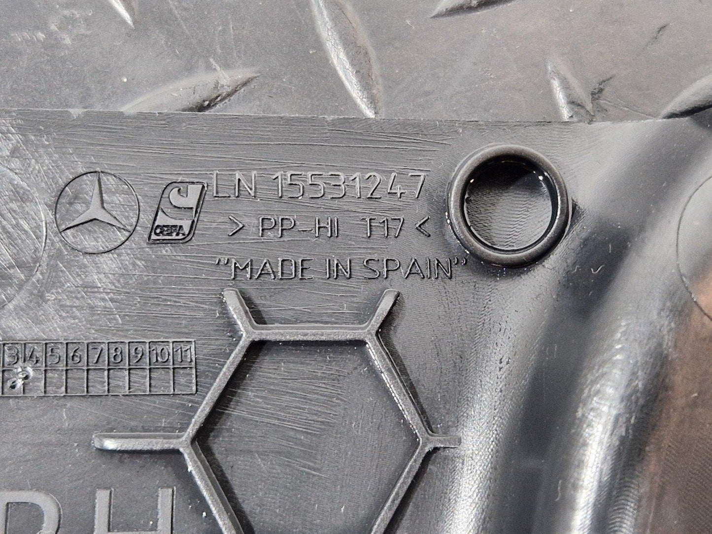 14-23 MERCEDES BENZ VITO W447 GENUINE REAR RIGHT INTERIOR PART A4476920903