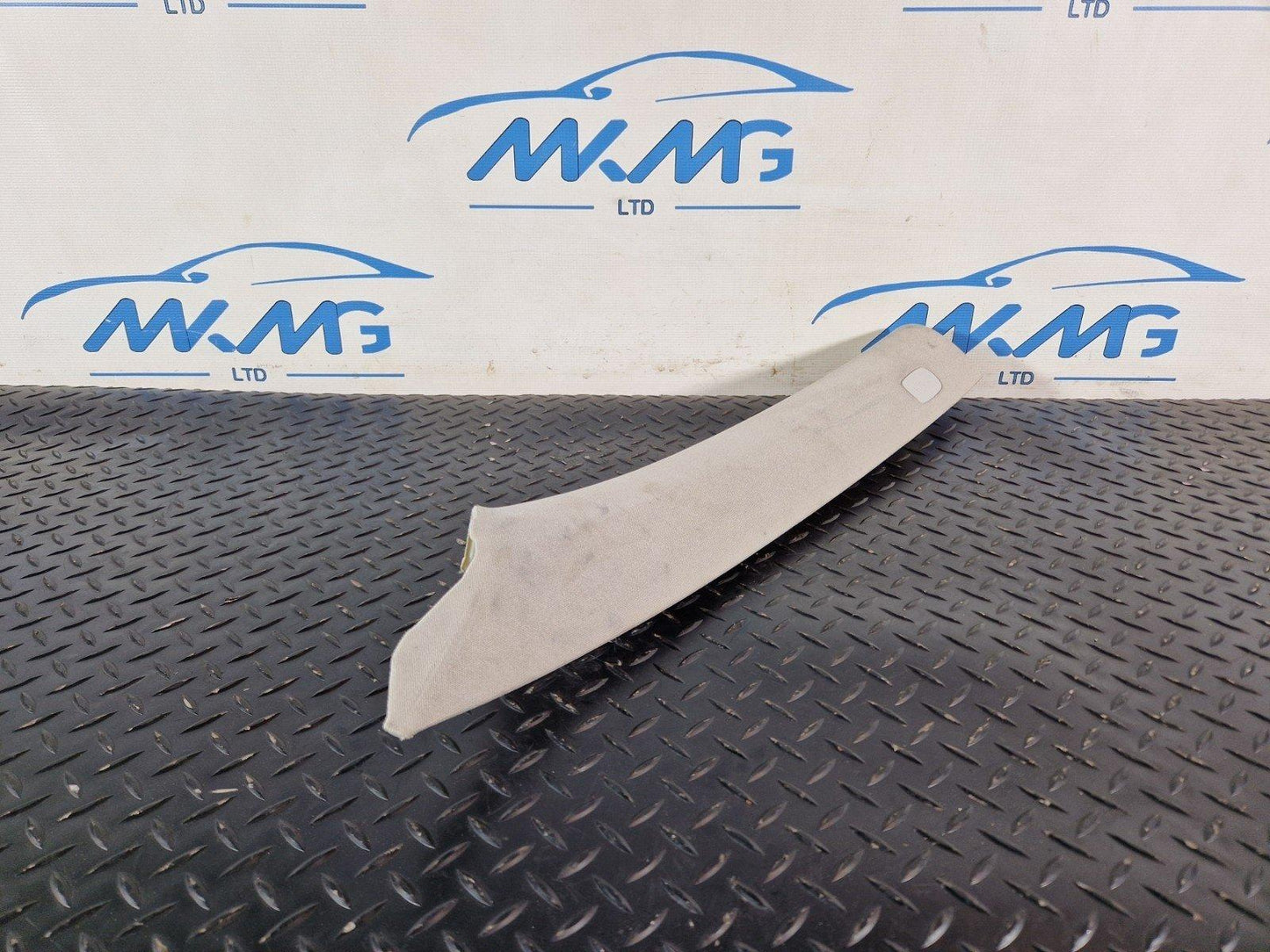 16-19 MERCEDES BENZ GLE W166 FRONT RIGHT A PILLAR TRIM PANEL A1666904325