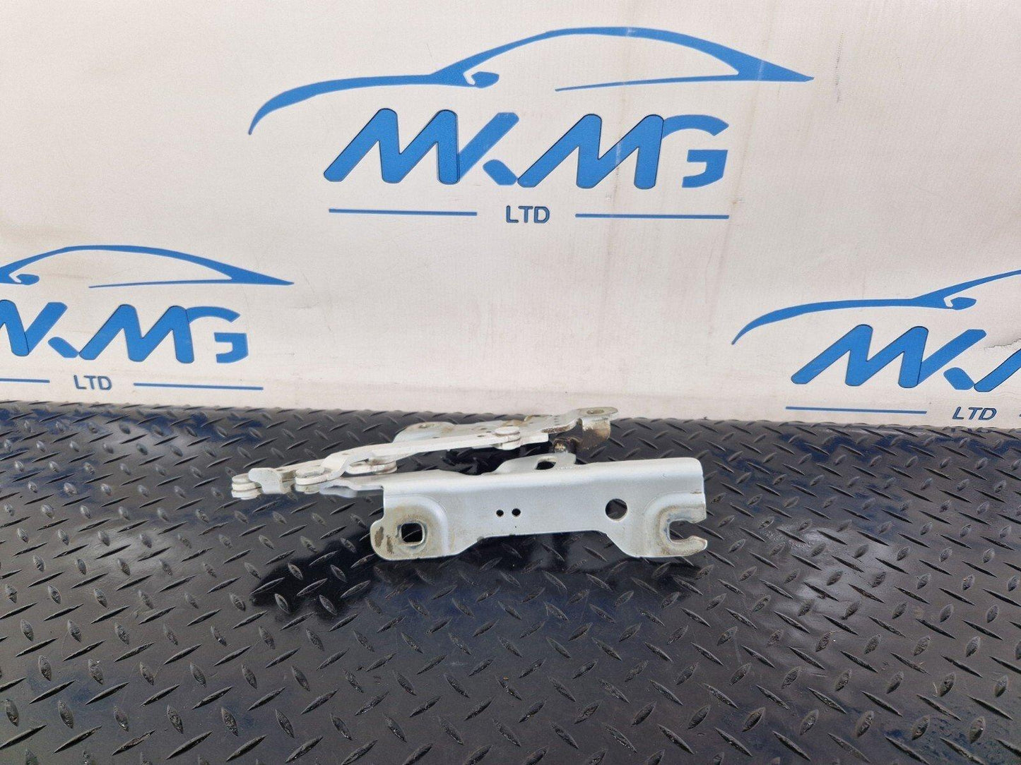 12-18 BMW 4 SERIES F36 M-SPORT GENUINE LEFT PASSENGER SIDE BONNET HINGE 7336699