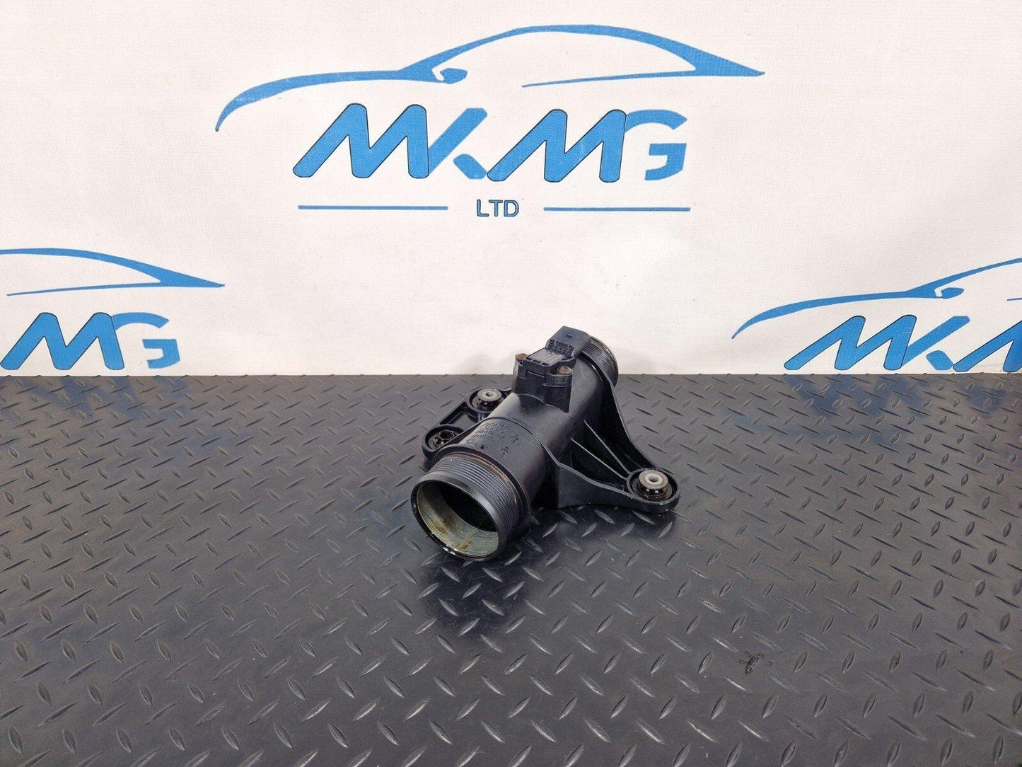 10-18 AUDI A7 4G S-LINE ENGINE PIPE HOSE PRESSURE WITH SENSOR 4G0145673R