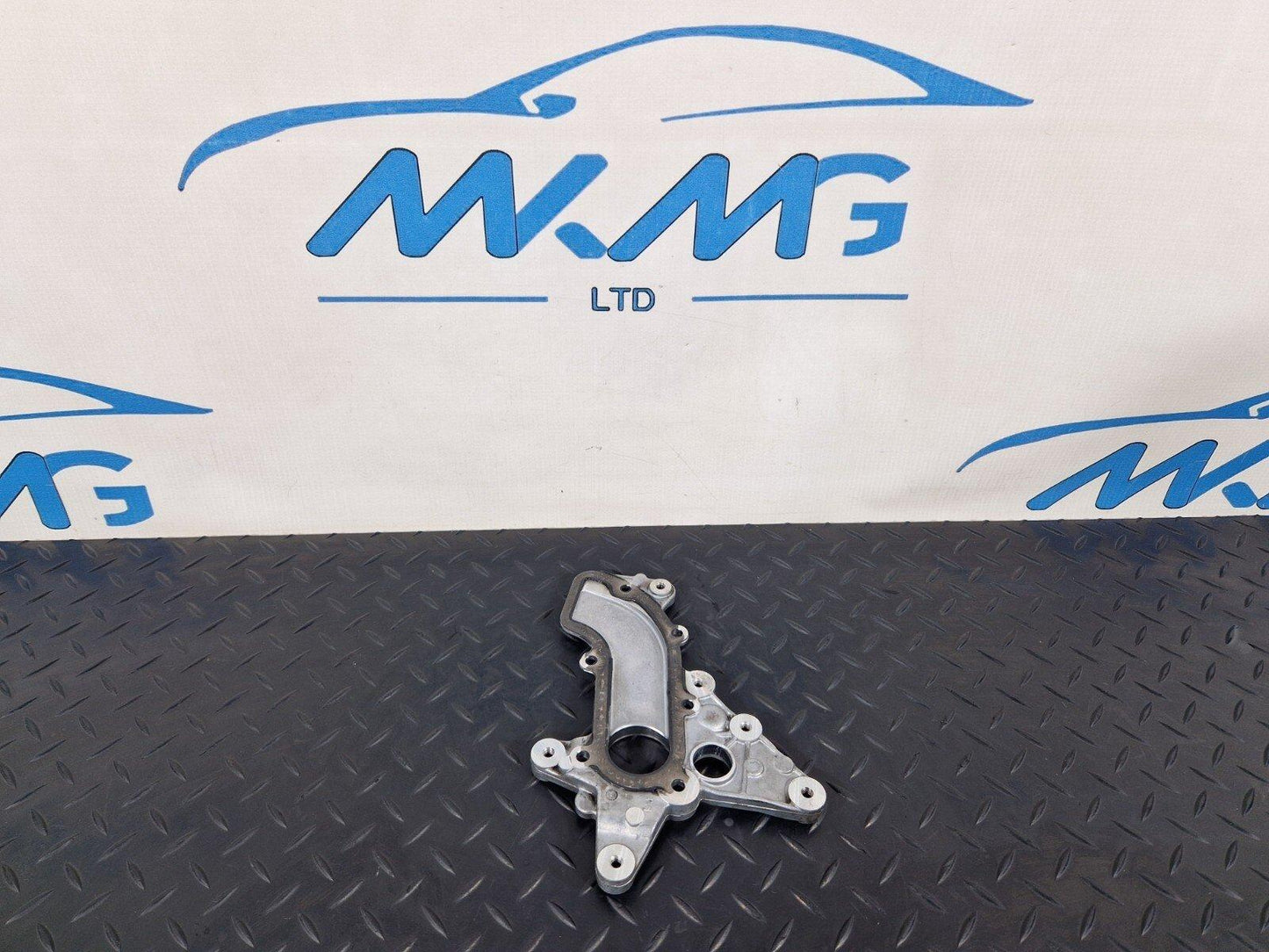 19-ON MERCEDES BENZ A B W177 W247 2.0D OM654 OIL SUMP PAN PLATE A6540149100