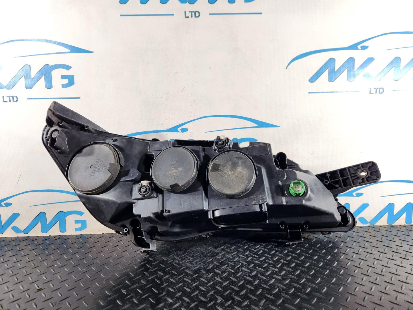 Peugeot Boxer MK3 Cargo Van Left Passenger Side Headlight Genuine 1375103080