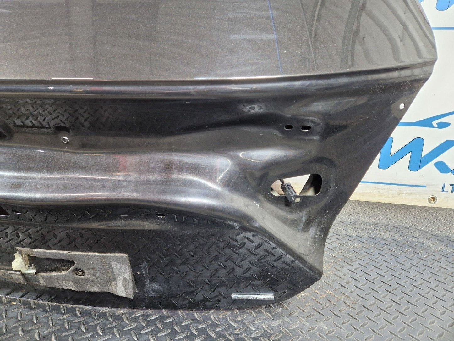 10-18 AUDI A7 4G S-LINE GENUINE BOOTLID / TAILGATE  HAVANNA BLACK METALLIC LY8X