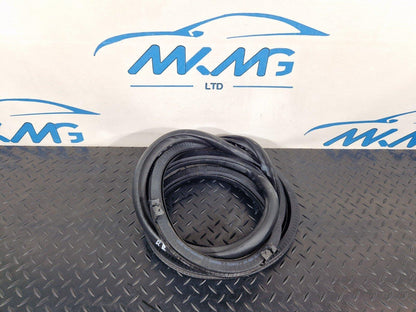 19-ON MERCEDES B CLASS W247 REAR DOOR RUBBER SEAL FITS LEFT & RIGHT A2476920400