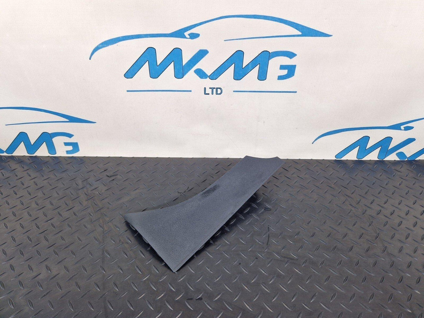 18-ON MERCEDES BENZ SPRINTER W907 W910 RIGHT O/S LOWER TRIM PANEL A9106803200