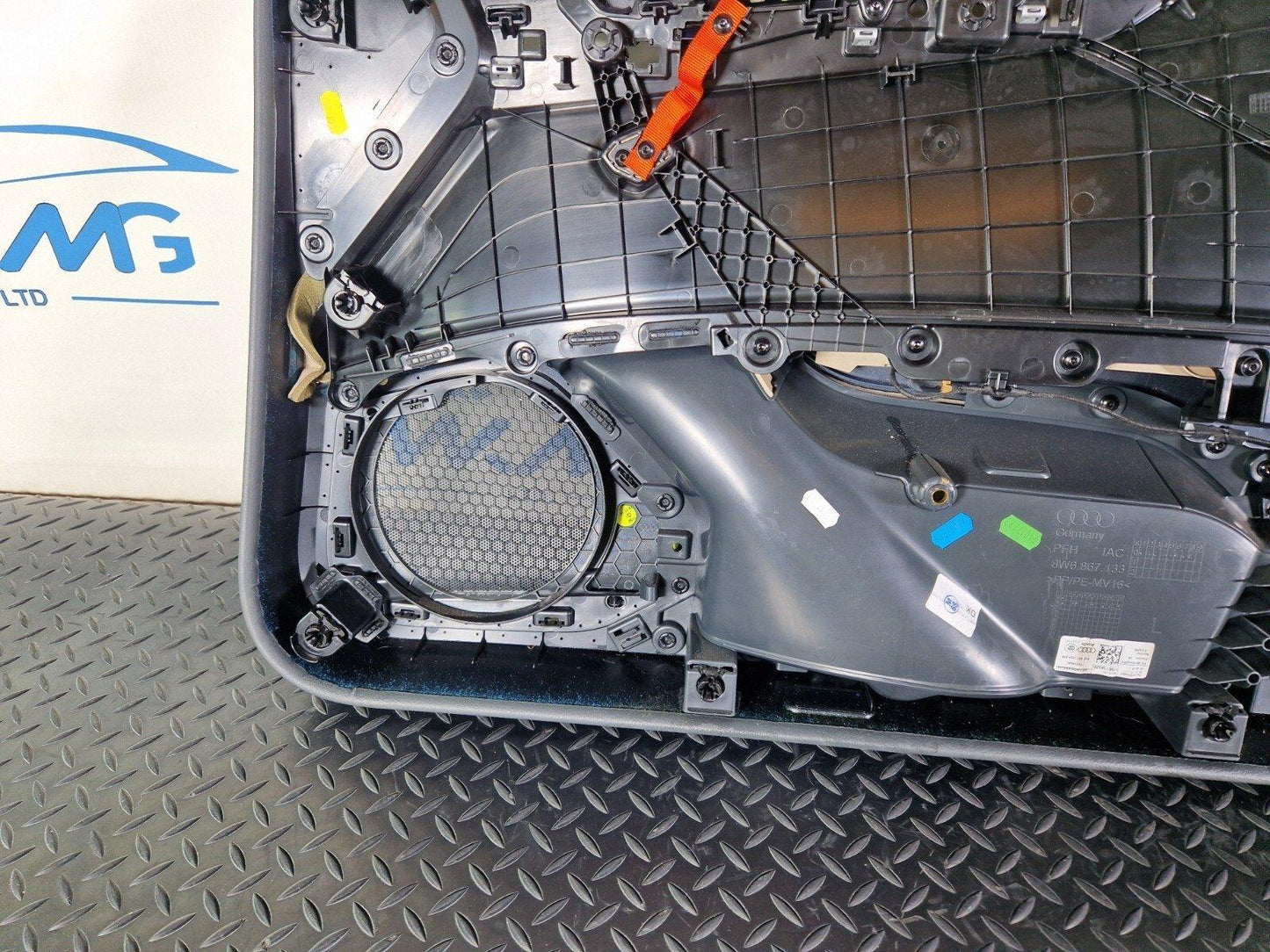 16-24 AUDI A5 F5 COUPE FRONT LEFT PASSENGER SIDE DOOR CARD 8W6867133 8W6867105