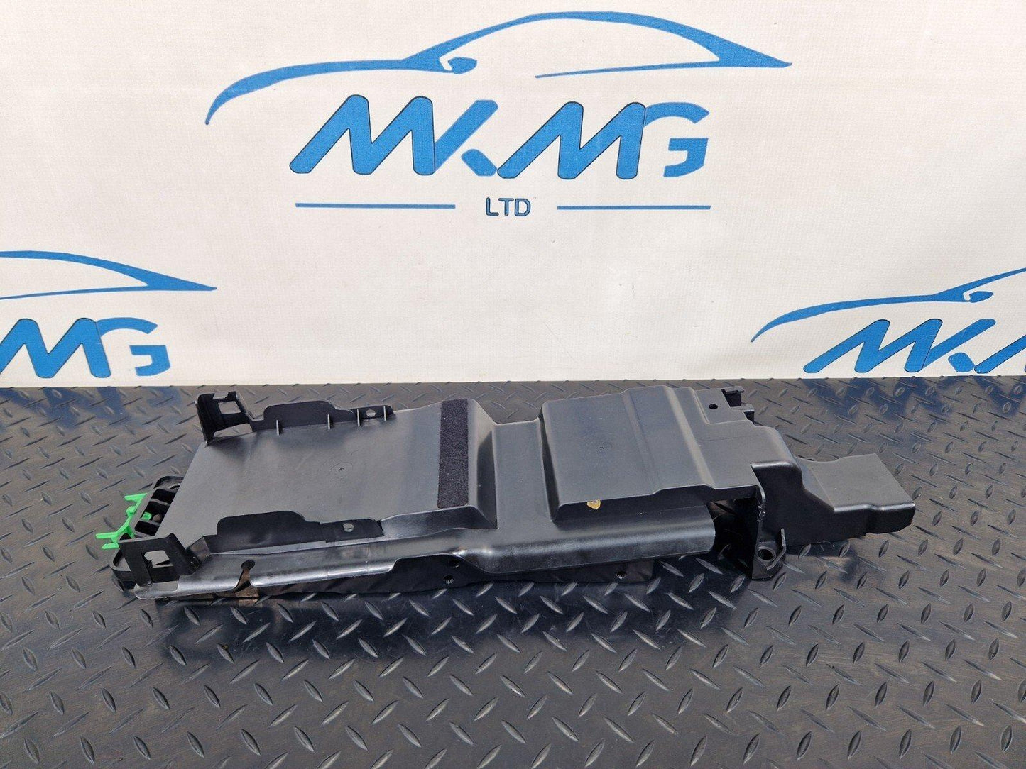 16-23 AUDI A5 F5 SPORTBACK S-LINE Centre Console Bracket Cover 8W0863051B
