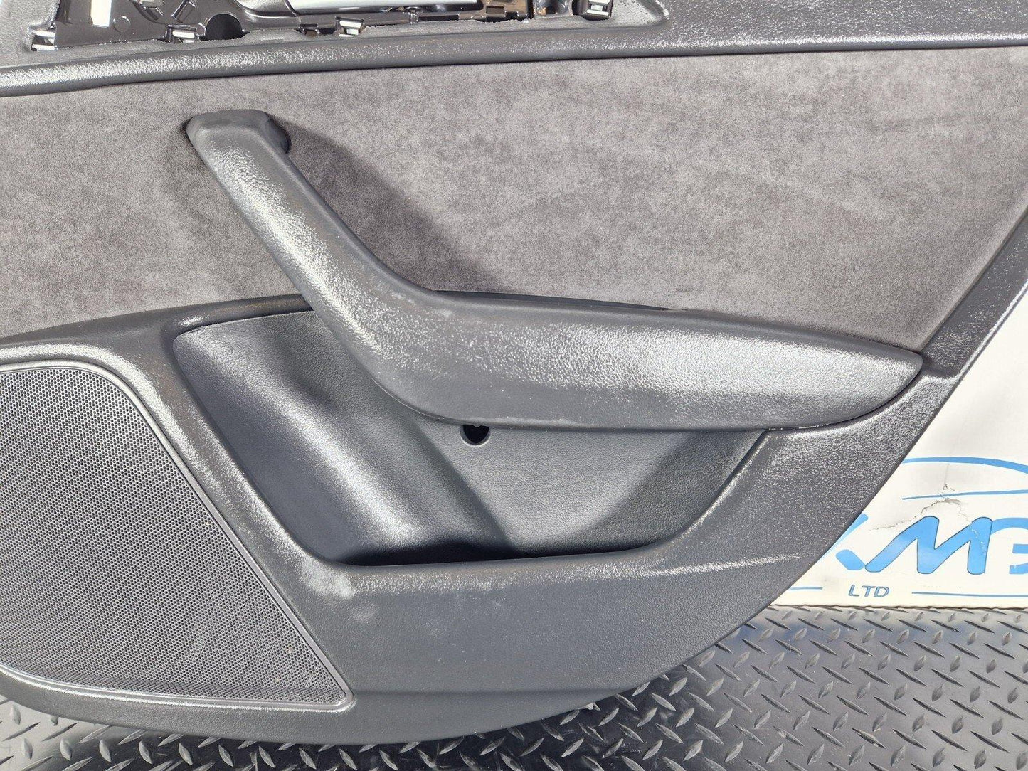 12-18 AUDI A6 C7 REAR RIGHT SIDE DOOR PANEL CARD 4G0867306A 4G0867222A