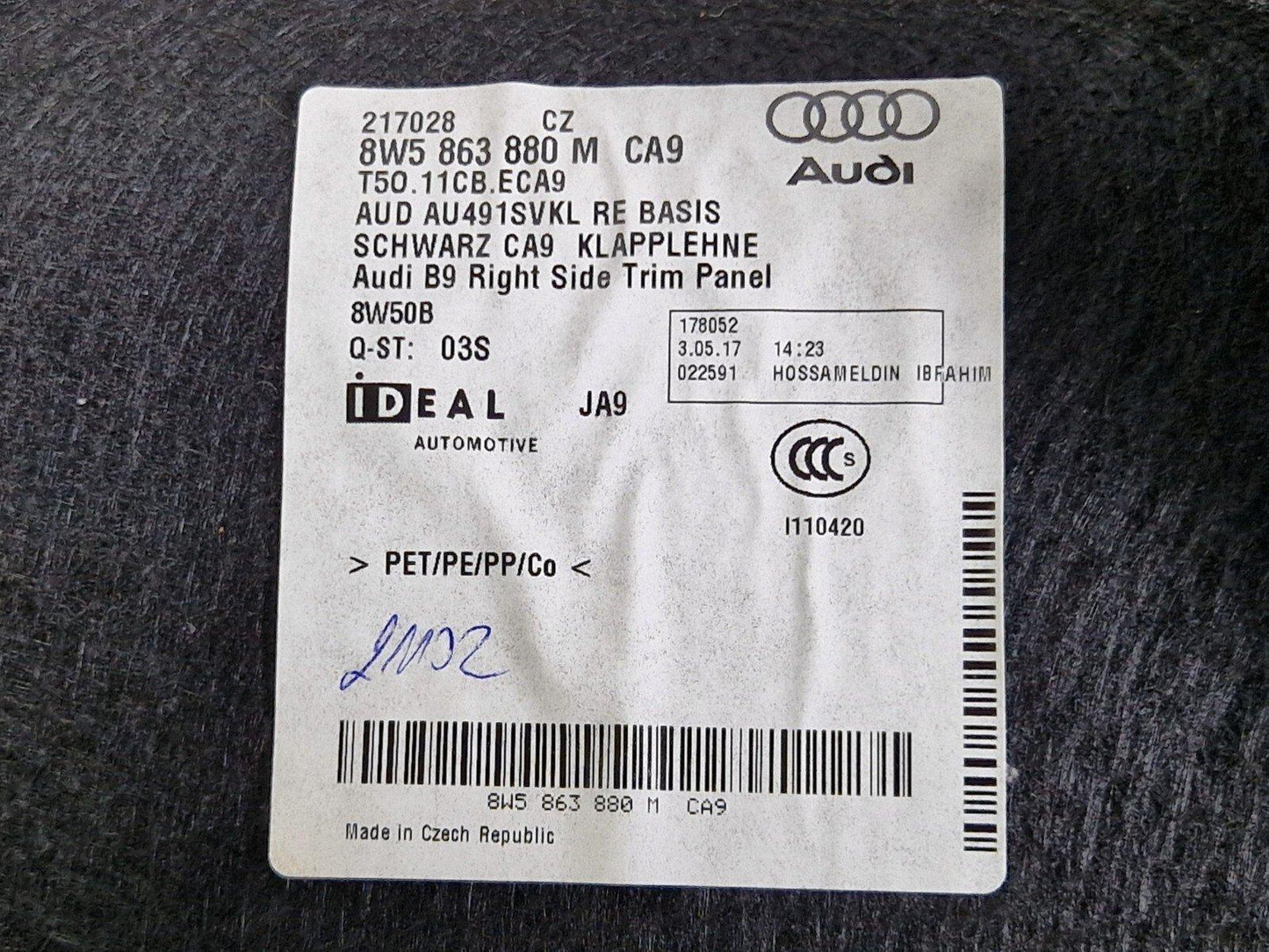 16-19 AUDI A4 B9 GENUINE REAR RIGHT DRIVER SIDE BOOT PANEL TRIM 8W5863880M