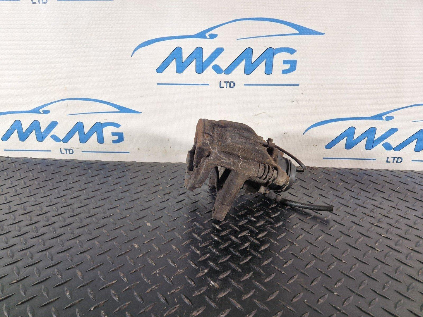16-20 AUDI Q7 4M GENUINE REAR RIGHT O/S SIDE ELECTRIC BRAKE CALIPER 4M0615406AR
