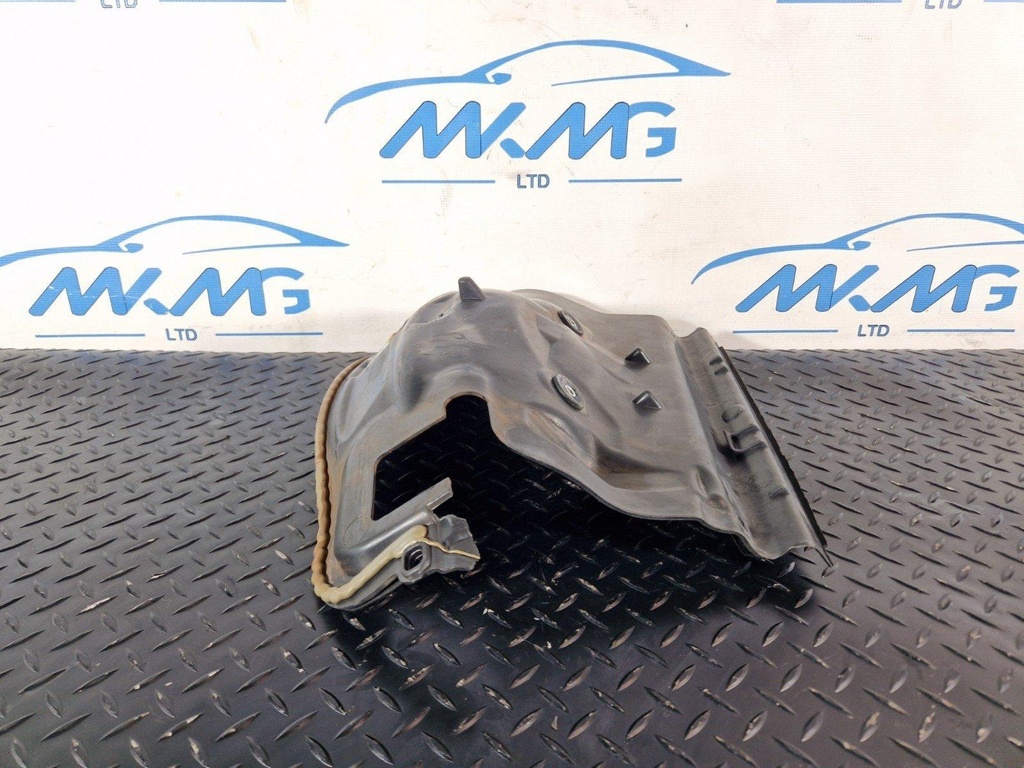 16-19 MERCEDES BENZ GLE500 PETROL W166 GENUINE THERMAL PROTECTION A1666201078