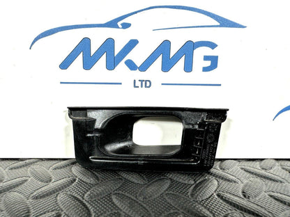 16-19 AUDI A4 B9 SALOON GENUINE FRONT RIGHT REINFORCEMENT BEAM SEAL 8W0819142A