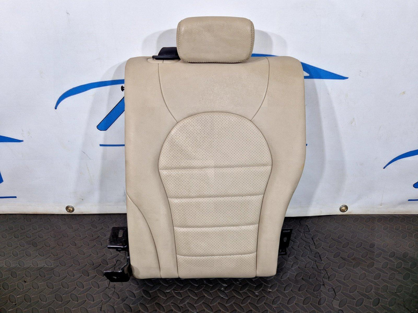 14-21 MERCEDES BENZ C CLASS W205 REAR LEFT N/S LEATHER SEAT BACKREST BEIGE