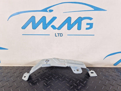 11-19 MERCEDES BENZ ML W166 GENUINE BOOT LINER RIGHT SIDE BRACKET A1668601014