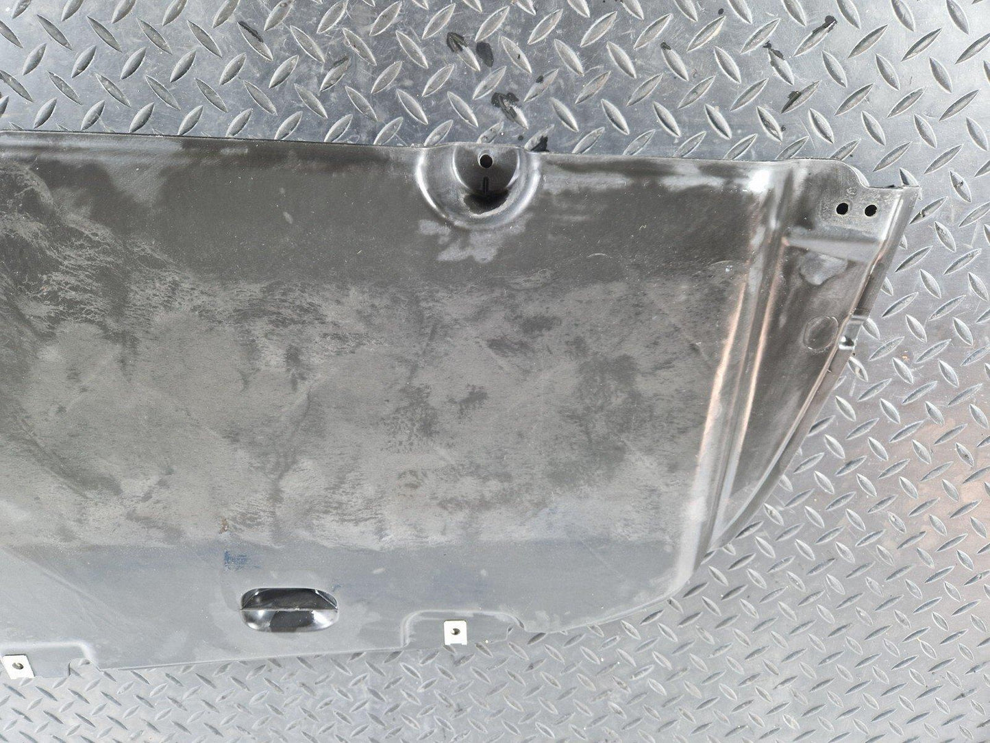 14-21 MERCEDES BENZ W205 REAR RIGHT DRIVER SIDE O/S UNDERBODY COVER A2056900407