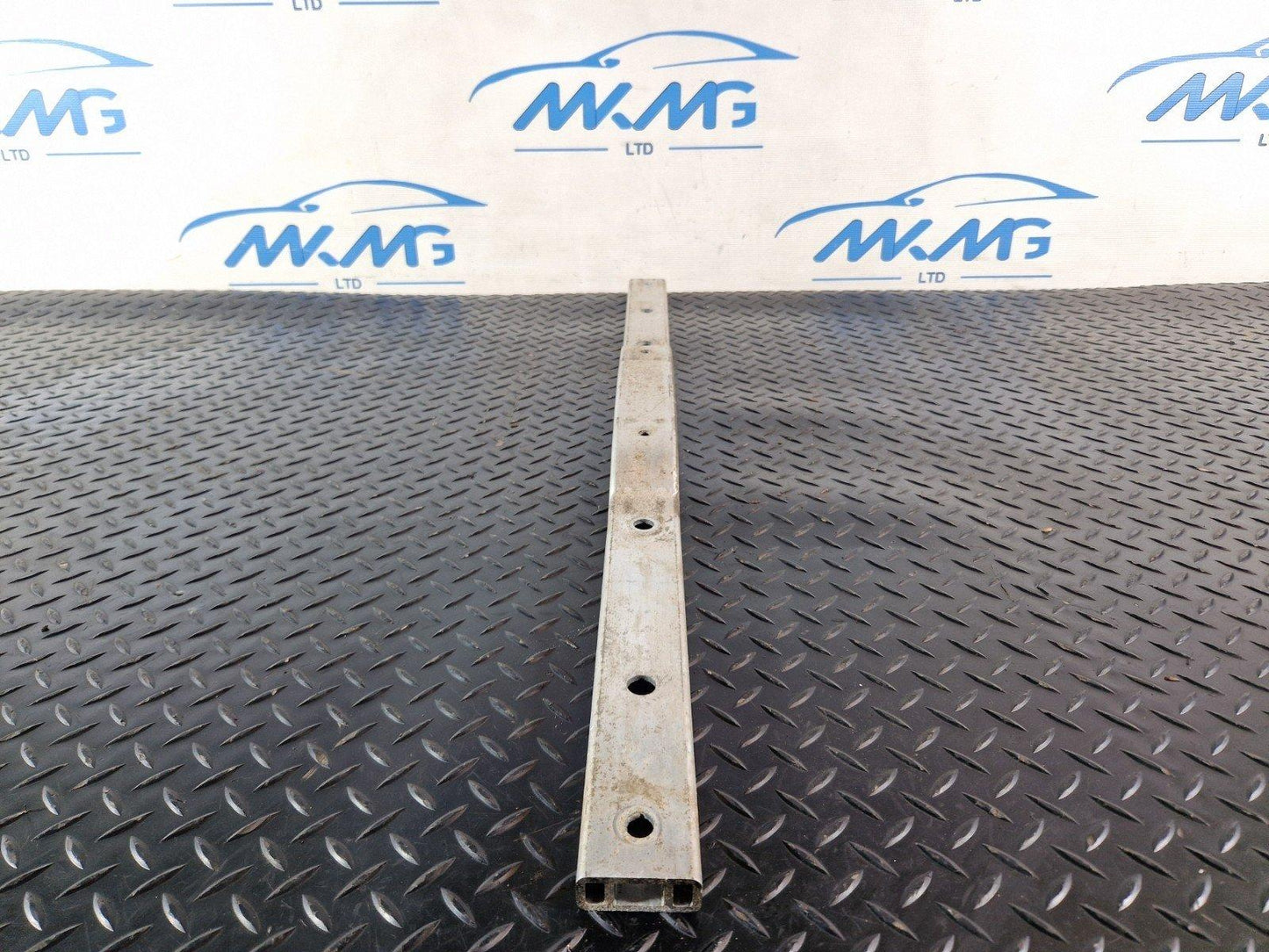16-22 MERCEDES BENZ X253 GENUINE UNDERBODY STIFFENING BRACE A2536190100
