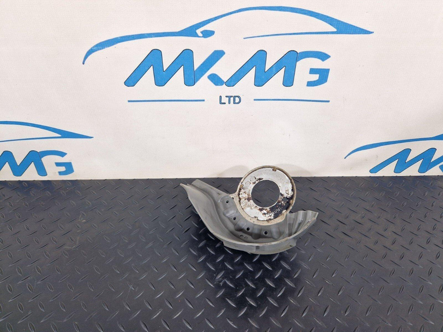 10-18 AUDI A7 4G S-LINE REAR RIGHT SPRING RUBBER COVER GUARD 8R0511540C