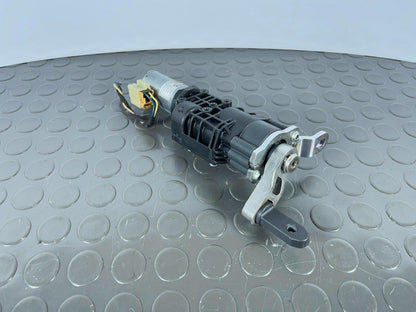 16-19 AUDI A4 B9 ESTATE GENUINE RIGHT DRIVER SIDE BOOTLID LIFT MOTOR 8W9827852A