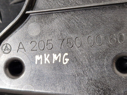14-21 MERCEDES-BENZ C-CLASS C250D W205 MOTOR INSULATION TRIM COVER A2057500060