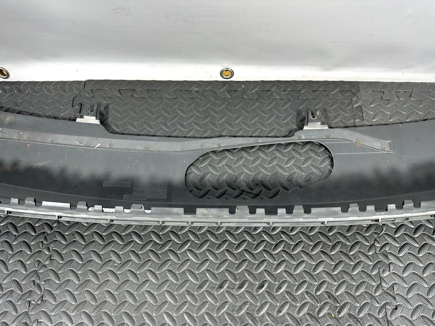 16-19 AUDI A4 B9 SALOON ULTRA SPORT GENUINE REAR BUMPER DIFFUSER 8W0807521M