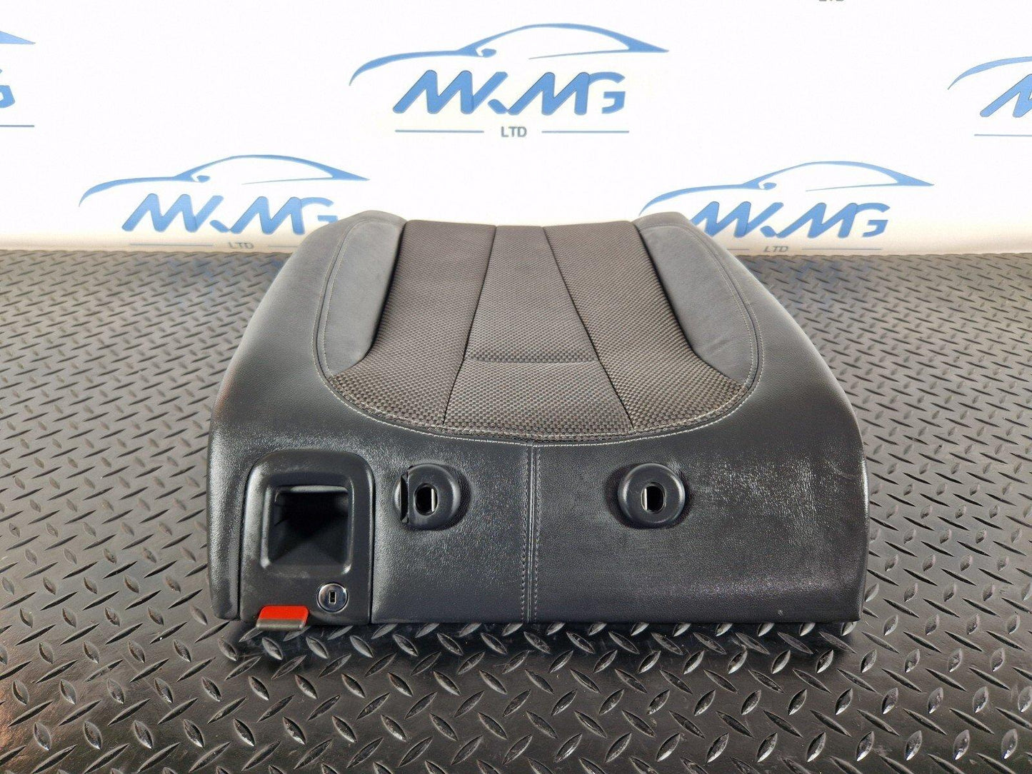 16-19 AUDI A4 B9 S-LINE OEM REAR N/S HALF BLACK LEATHER BACKREST