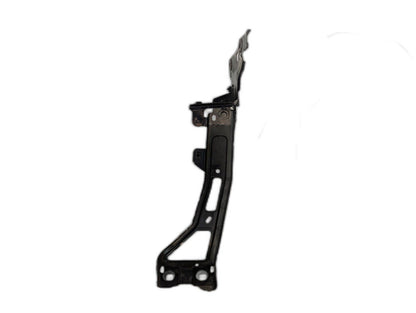 AUDI A4 GENUINE SLAM PANEL BRACKET MOUNT 8W0821183A