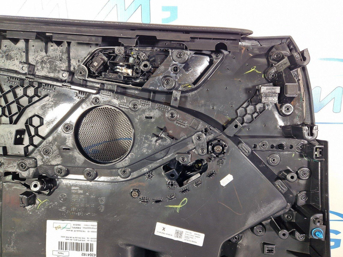 20-24 BMW 1 SERIES F40 FRONT RIGHT DRIVERS SIDE DOOR CARD 9893810
