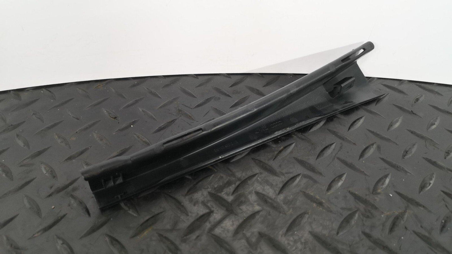 16-19 AUDI A4 B9 S-LINE GENUINE RIGHT DRIVER SIDE A PILLAR BRACKET 8W0868204