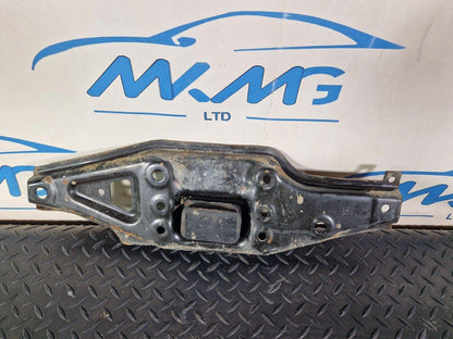 18-ON MERCEDES SPRINTER W907 FRONT BRACKET RIGHT LOWER MOUNT PLATE A9076220800