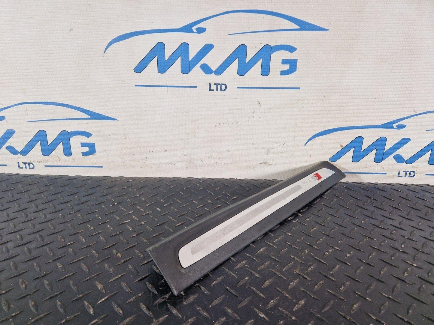 10-15 AUDI Q7 4L OEM REAR RIGHT O/S DRIVER SIDE DOOR SILL TRIM PANEL 4L0853376F