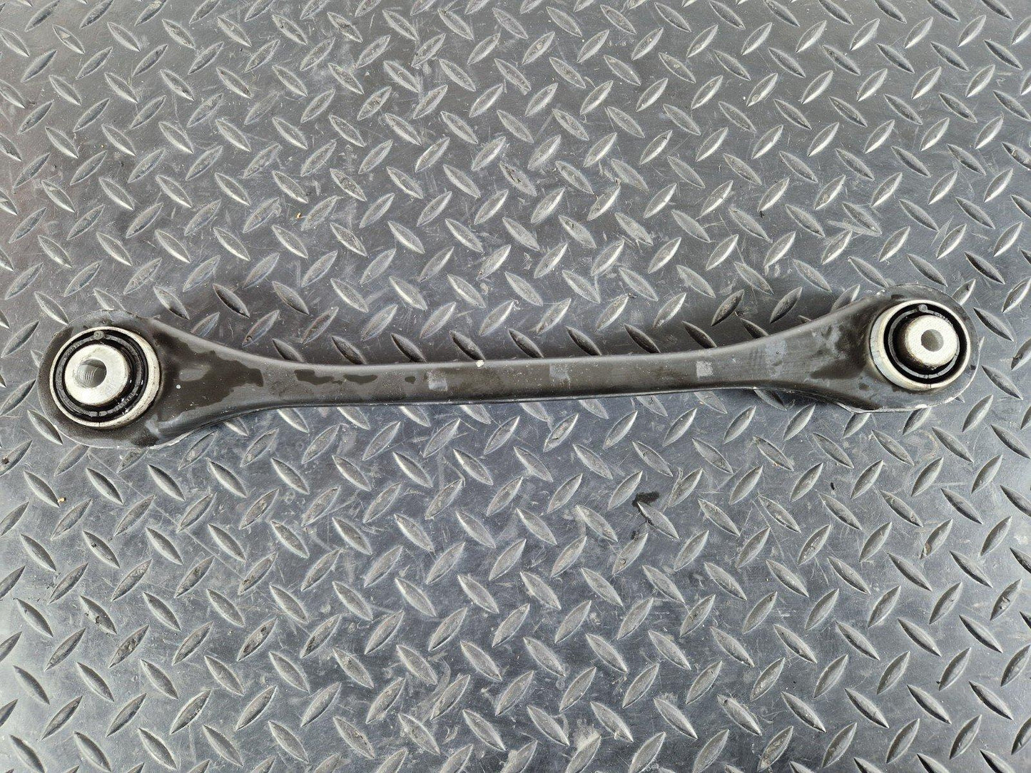 16-24 AUDI A5 F5 COUPE GENUINE REAR LEFT LOWER CONTROL ARM 4M0505291D 4M0505425D