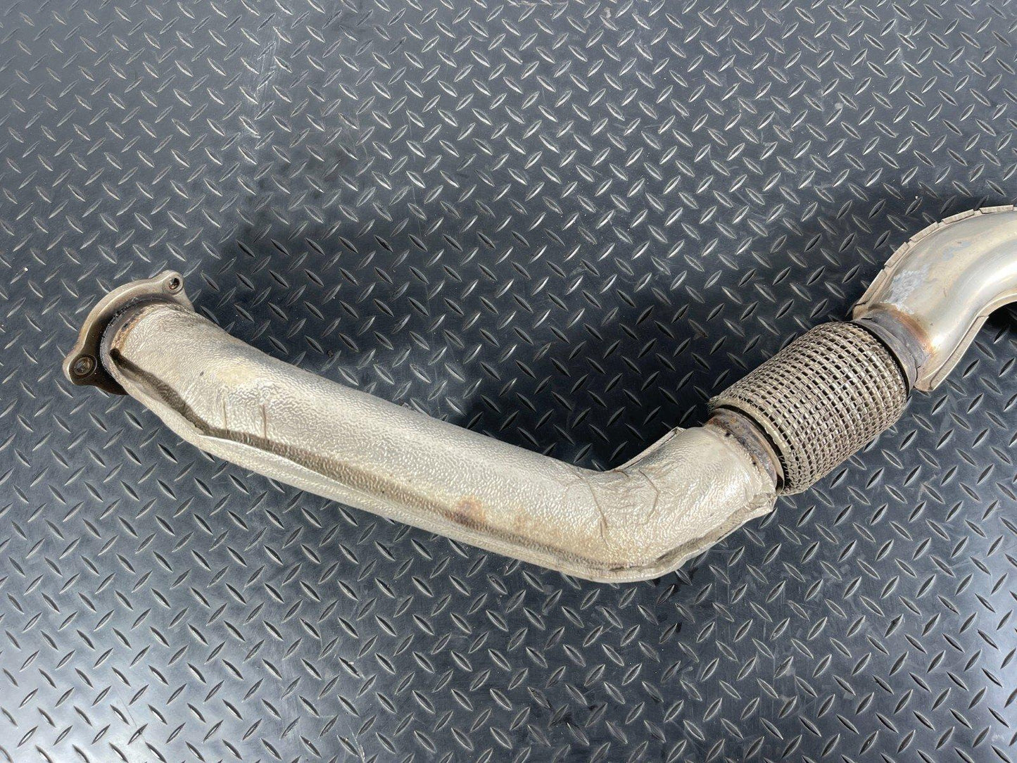 16-19 AUDI A4 B9 2.0TDI GENUINE EXHAUST FLEXI DOWN PIPE 8W0253300AN