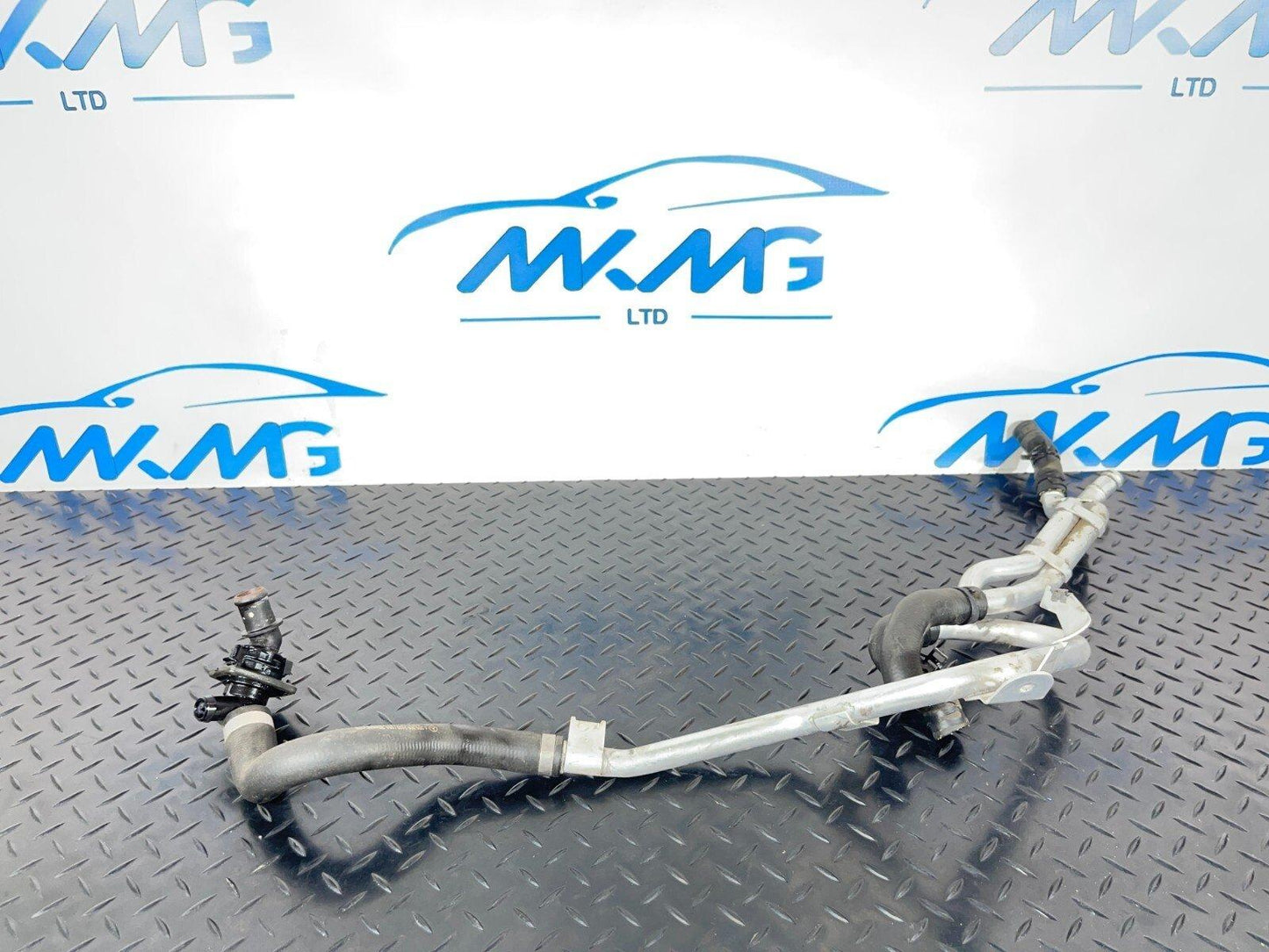 14-21 MERCEDES BENZ C350e W205 A/C PIPE HOSE A2055062460