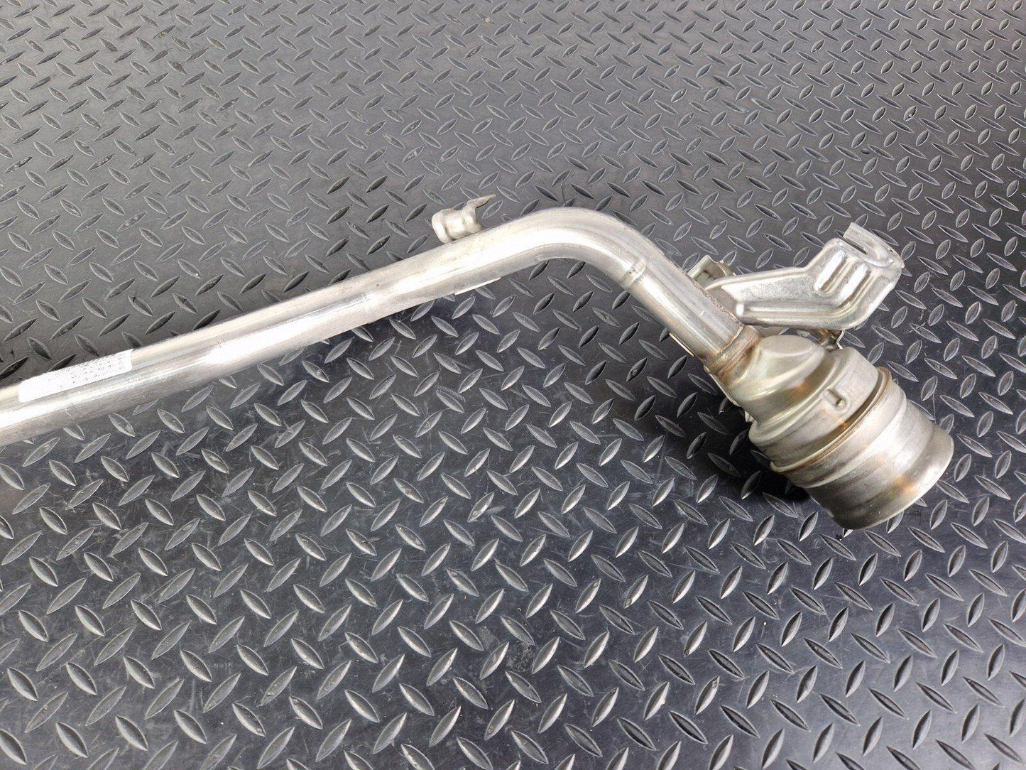 18-ON MERCEDES BENZ A CLASS W177 FUEL TANK FILLER PIPE LINE HOSE A1774700400