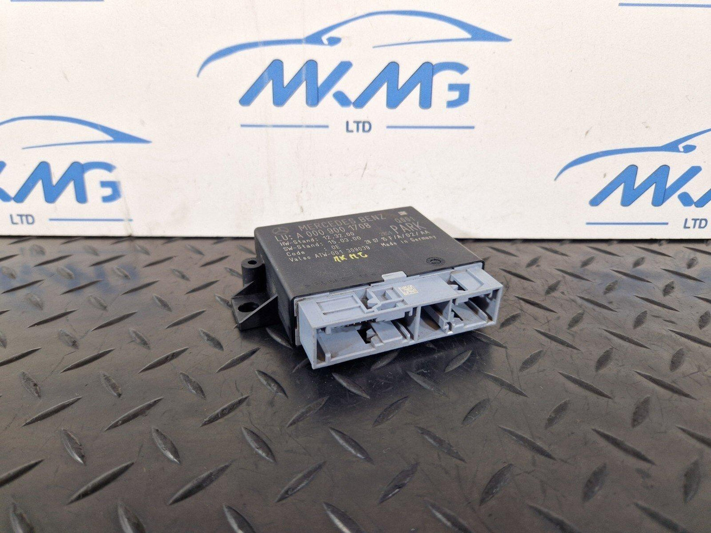 MERCEDES C117 W176 W246 W447 PARKING MODULE PDC SENSOR CONTROL UNIT A0009001708