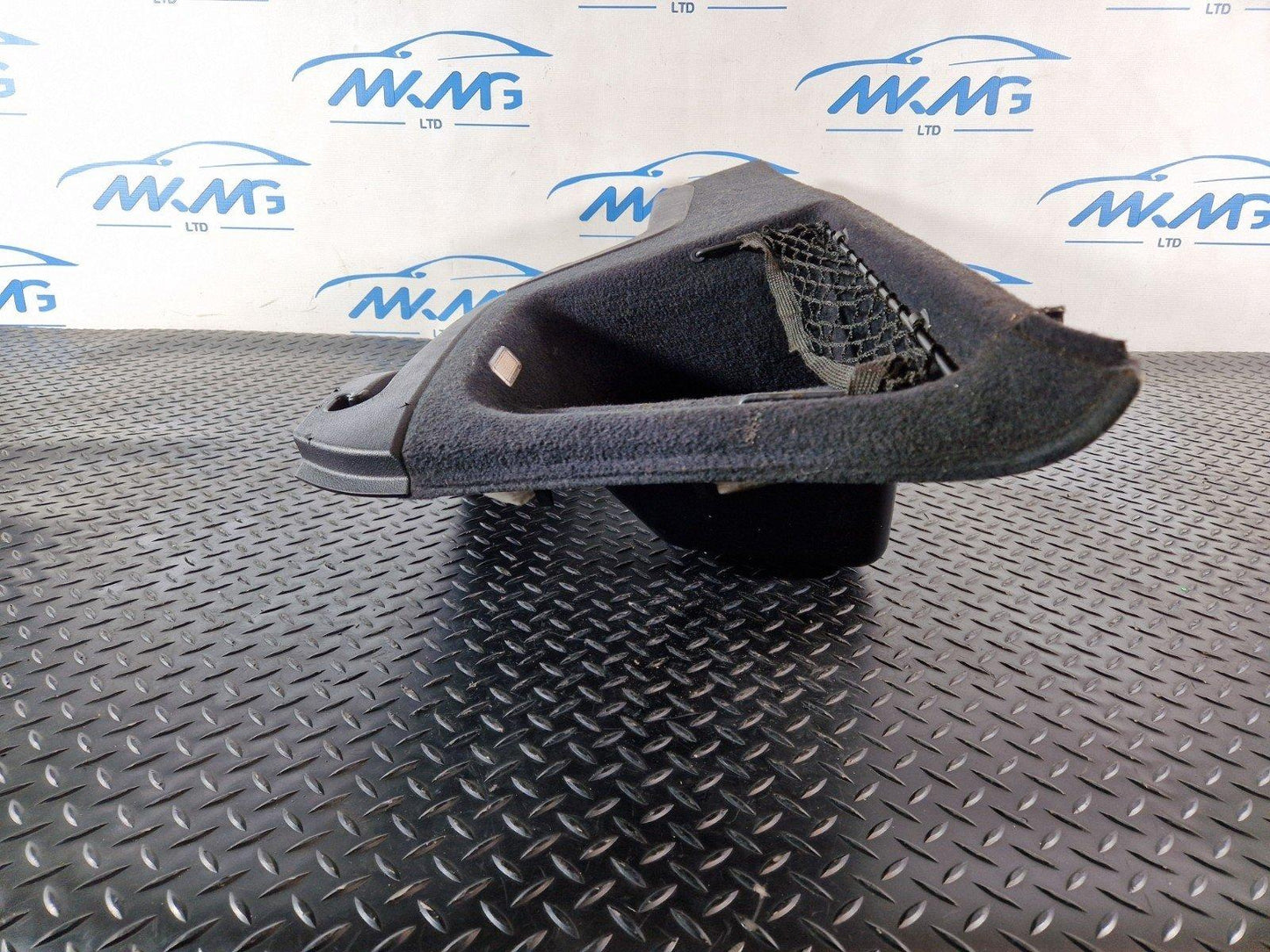 10-15 AUDI Q7 4L  LEFT PASSENGER SIDE BOOT FLOOR TOOLBOX TRIM PANEL 4L0863879
