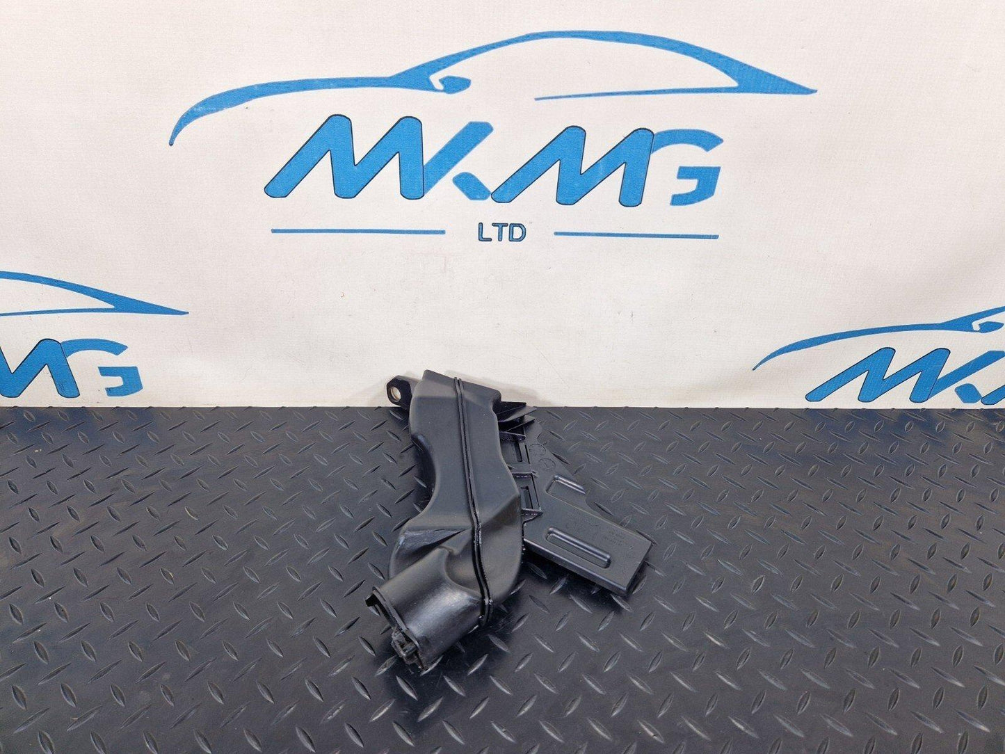 20-24 BMW 1 SERIES F40 ENGINE BULKHEAD COWL TRIM PANEL 7453942