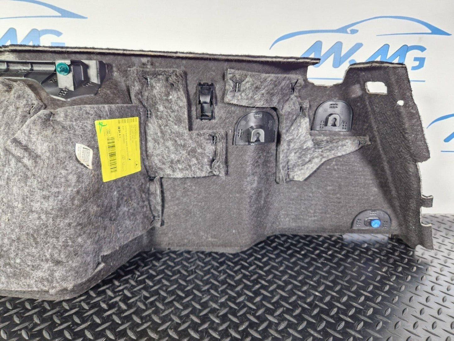 14-21 MERCEDES BENZ W205 ESTATE REAR RIGH BOOT TRUNK SIDE TRIM PANEL A2056900244
