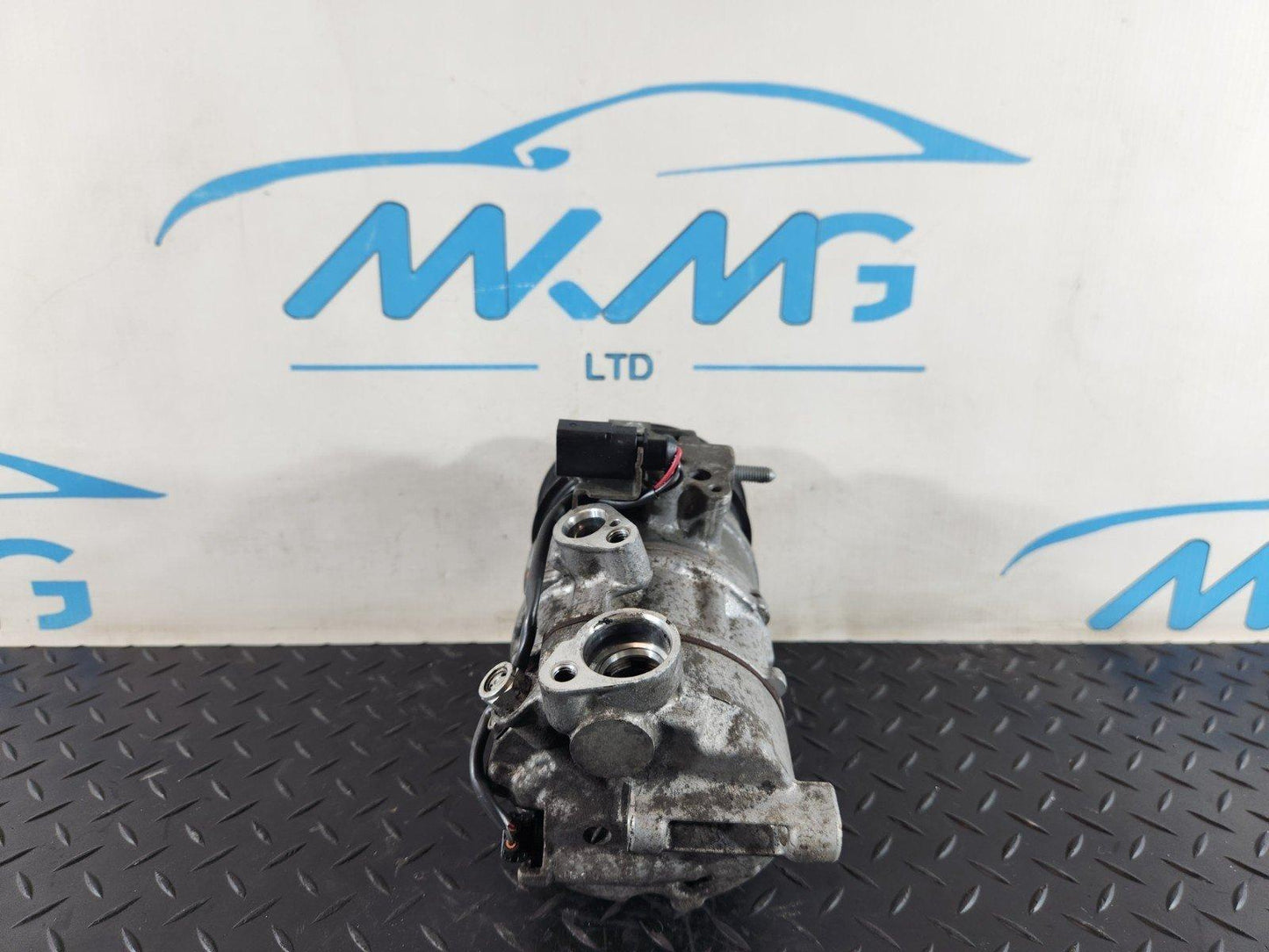 16-20 AUDI Q7 4M AIR CON COMPRESSOR A/C PUMP 4M0820803J