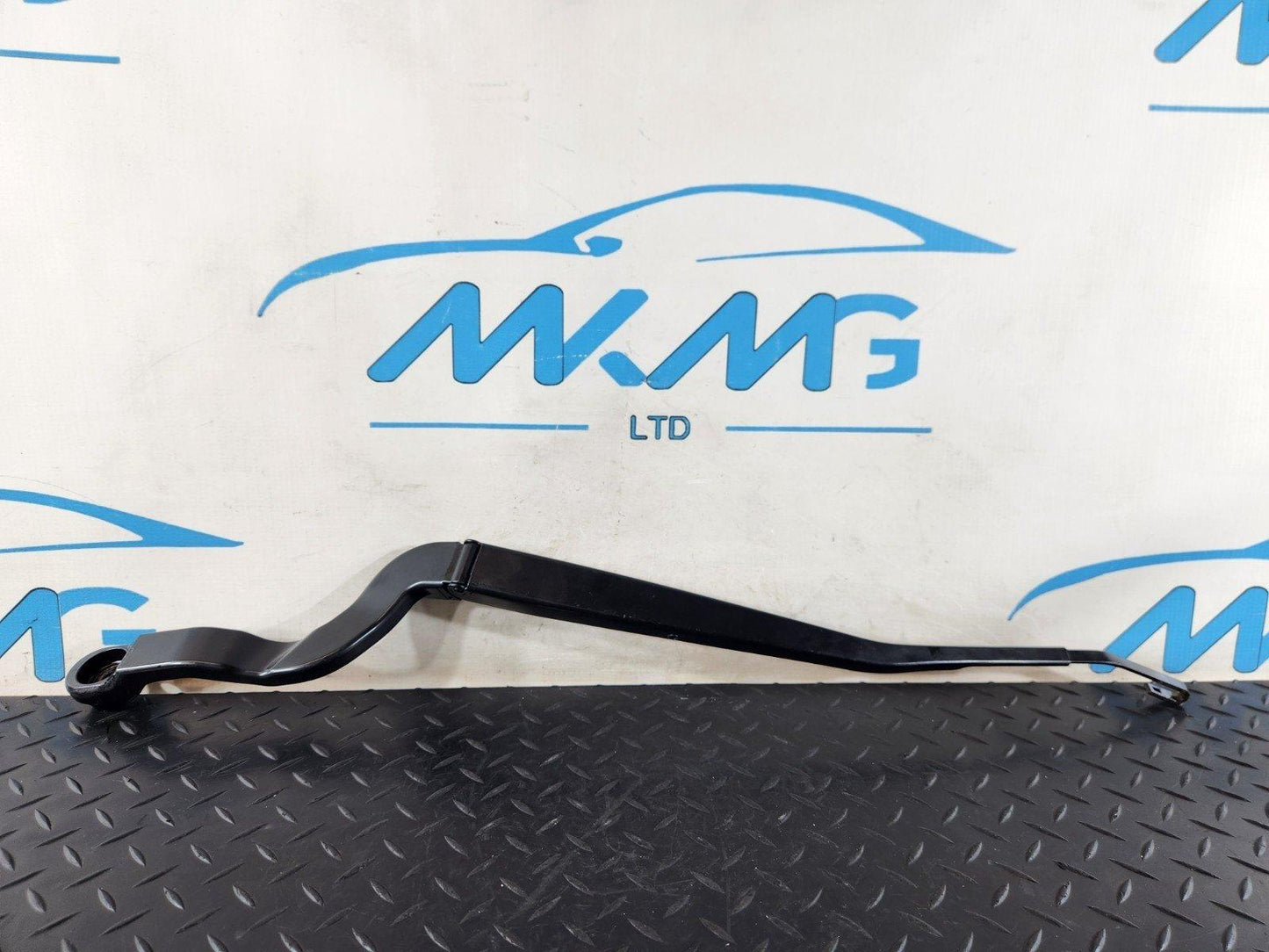 13-23 RANGE ROVER SPORT L494 FRONT RIGHT O/S DRIVER SIDE WIPER ARM
