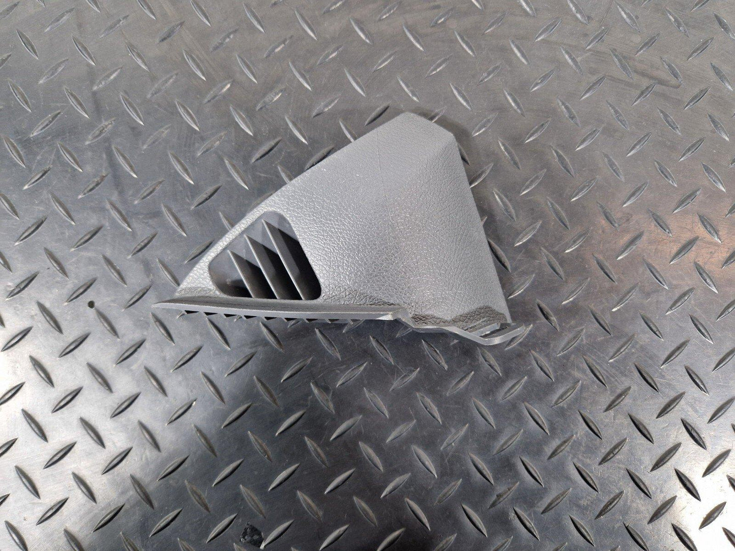 18-ON MERCEDES BENZ SPRINTER W907 W910 LEFT UPPER DASHBOARD AIR VENT COVER TRIM