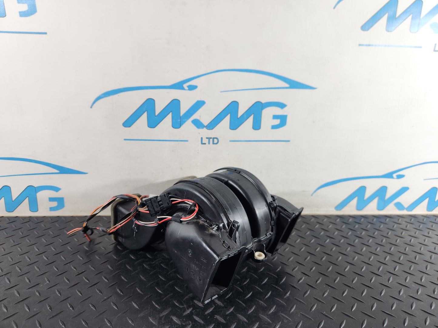 BMW 5 Series M5 F10 Rear Heater Blower Motor Fan 9311853