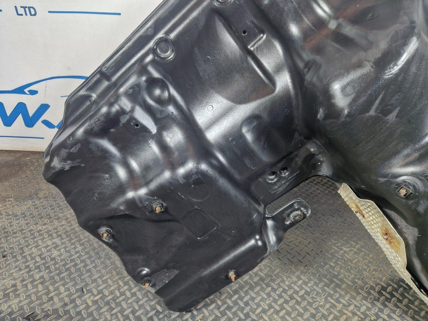10-18 AUDI A7 4G S-LINE OEM FUEL TANK WITH PUMP 4G8201021 4G0919050